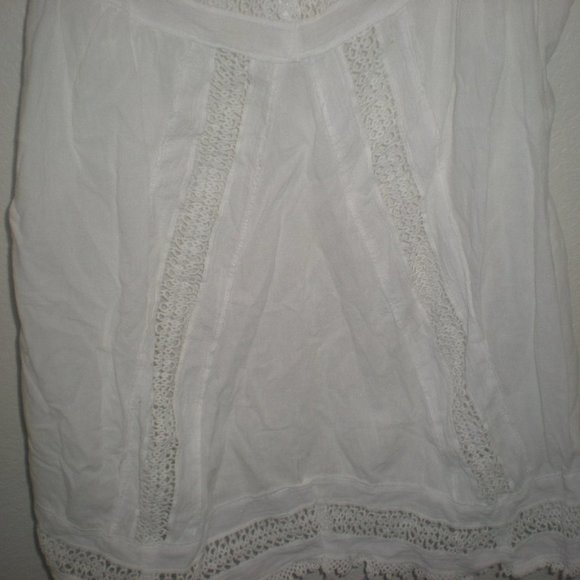 TESTAMENT  Brand  Lace   Tank  White  Size Medium - Picture 2 of 3